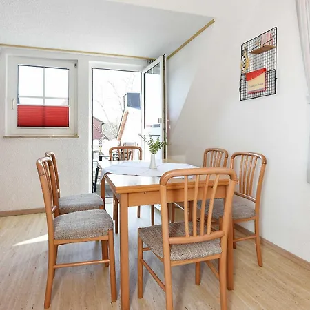Apartment Im Gezeitenhaus Bensersiel